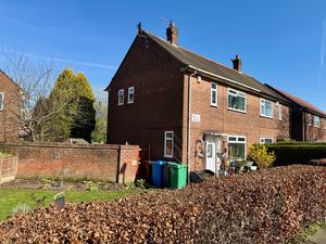 Front Garden- click for photo gallery